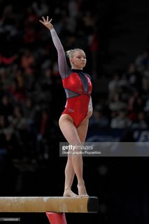 Jade Carey feet photo thumbnail