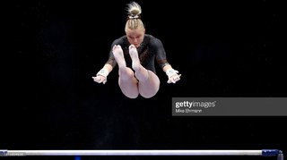 Jade Carey feet photo thumbnail