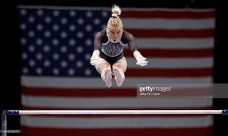 Jade Carey feet photo thumbnail