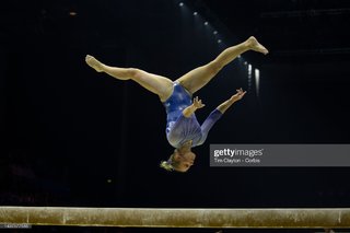 Jade Carey feet photo thumbnail