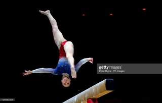 Jade Carey feet photo thumbnail