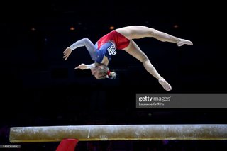 Jade Carey feet photo thumbnail