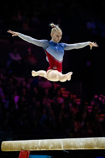 Jade Carey feet photo thumbnail