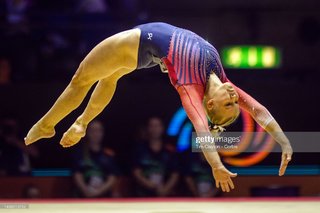 Jade Carey feet photo thumbnail