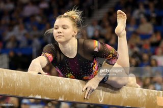 Jade Carey feet photo thumbnail