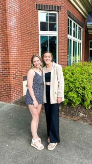 Jade Carey feet photo thumbnail