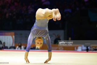 Jade Carey feet photo thumbnail