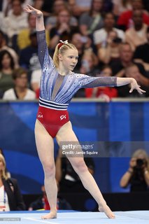 Jade Carey feet photo thumbnail