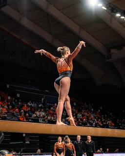 Jade Carey feet photo thumbnail