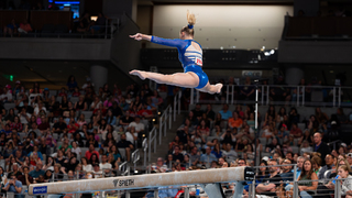 Jade Carey feet photo thumbnail