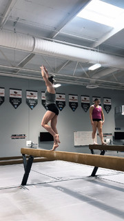 Jade Carey feet photo thumbnail