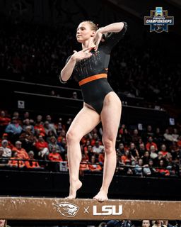 Jade Carey feet photo thumbnail