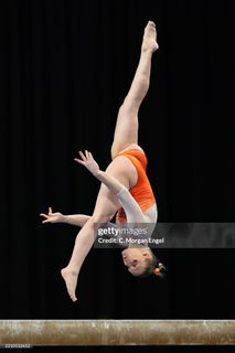 Jade Carey feet photo thumbnail