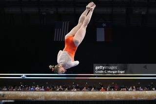 Jade Carey feet photo thumbnail