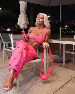 Jade Cargill feet photo thumbnail