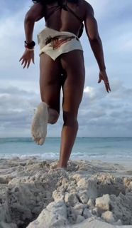 Jade Cargill feet photo thumbnail