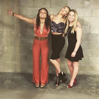 Jade Chynoweth feet photo thumbnail