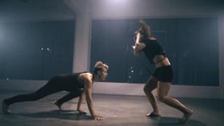 Jade Chynoweth feet photo thumbnail