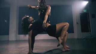 Jade Chynoweth feet photo thumbnail