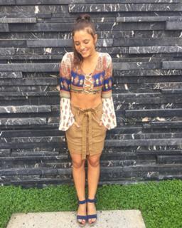 Jade Chynoweth feet photo thumbnail