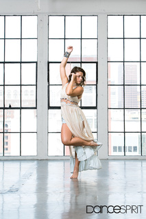 Jade Chynoweth feet photo thumbnail