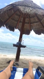 Jade Chynoweth feet photo thumbnail