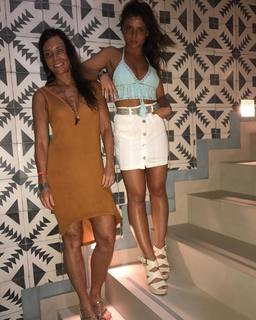 Jade Chynoweth feet photo thumbnail