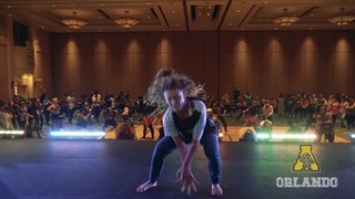 Jade Chynoweth feet photo thumbnail