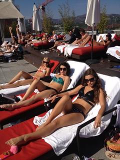 Jade Chynoweth feet photo thumbnail