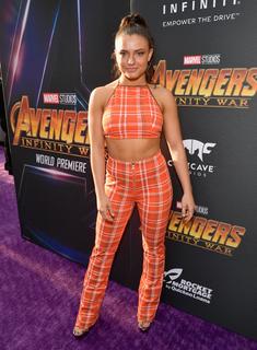 Jade Chynoweth feet photo thumbnail
