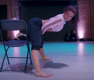 Jade Chynoweth feet photo thumbnail