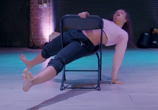 Jade Chynoweth feet photo thumbnail