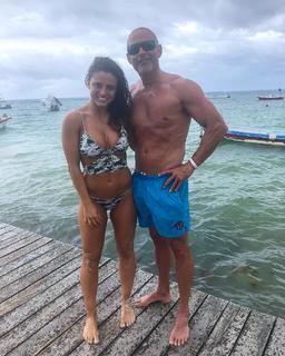 Jade Chynoweth feet photo thumbnail