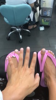 Jade Chynoweth feet photo thumbnail