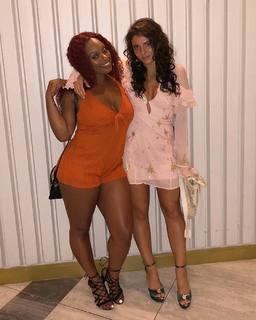 Jade Chynoweth feet photo thumbnail