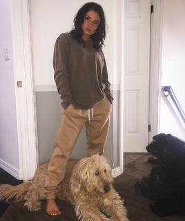 Jade Chynoweth feet photo thumbnail