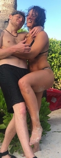 Jade Chynoweth feet photo thumbnail