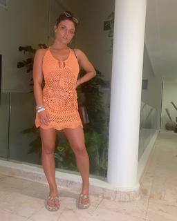 Jade Chynoweth feet photo thumbnail