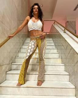 Jade Chynoweth feet photo thumbnail