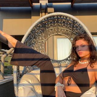 Jade Chynoweth feet photo thumbnail