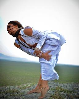 Jade Chynoweth feet photo thumbnail