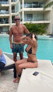 Jade Chynoweth feet photo thumbnail