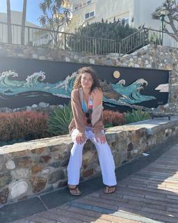 Jade Chynoweth feet photo thumbnail