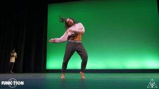 Jade Chynoweth feet photo thumbnail