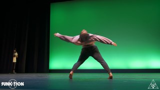 Jade Chynoweth feet photo thumbnail