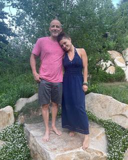 Jade Chynoweth feet photo thumbnail