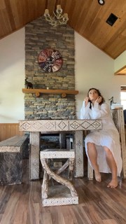 Jade Chynoweth feet photo thumbnail