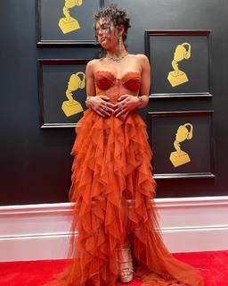 Jade Chynoweth feet photo thumbnail