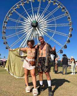 Jade Chynoweth feet photo thumbnail