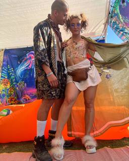 Jade Chynoweth feet photo thumbnail